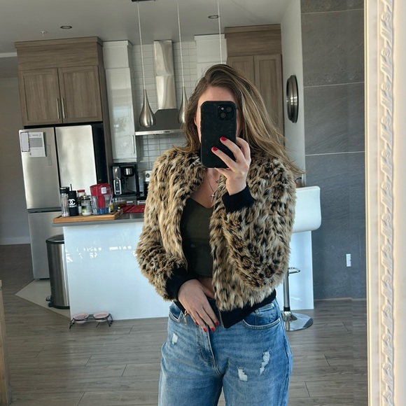 Cheetah print bomber - Picture 3 of 5